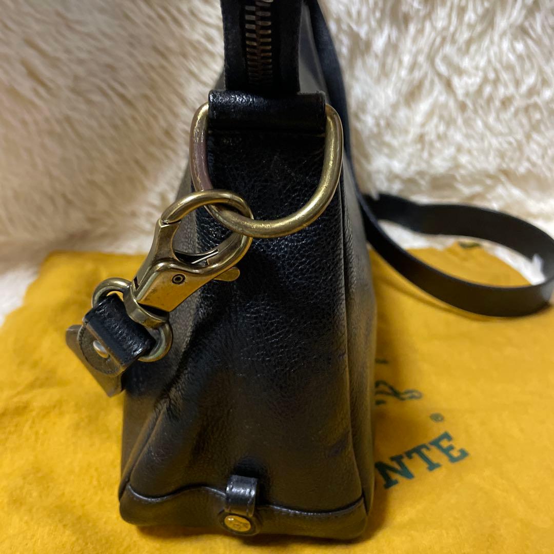 美品　イルビゾンテ IL BISONTE ショルダーバック 黒　レザー　2way