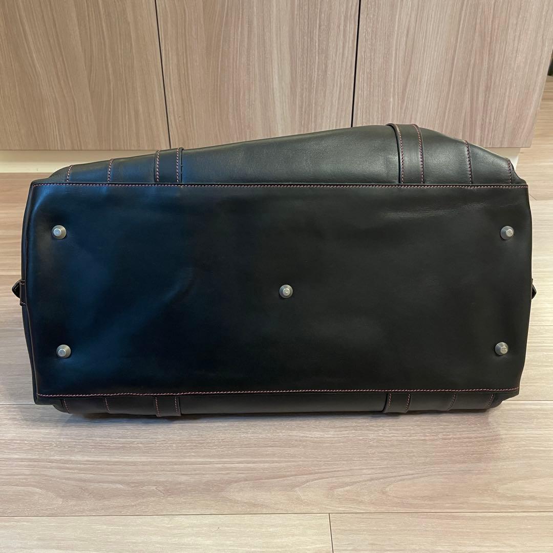 アストンマーティン純正　ボストンバッグ