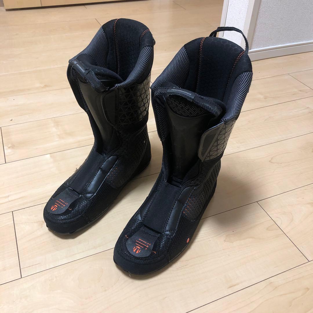 TECNICA COCHISE 120 スキーツアーブーツ