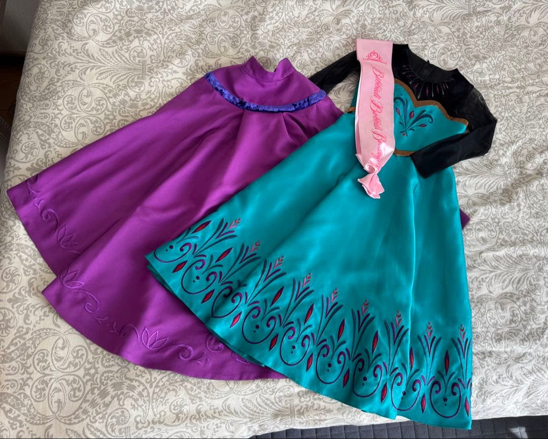 ビビディバビディブティック プレミアムドレス エルサ　載冠式　120