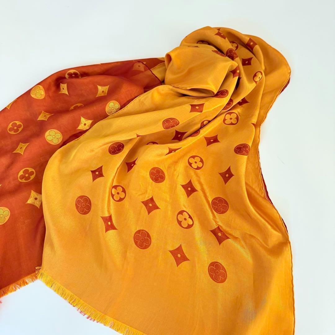 じ*ん様 美品　ルイヴィトン シルク ストール ロゴモノグラム イエローオレンジ
