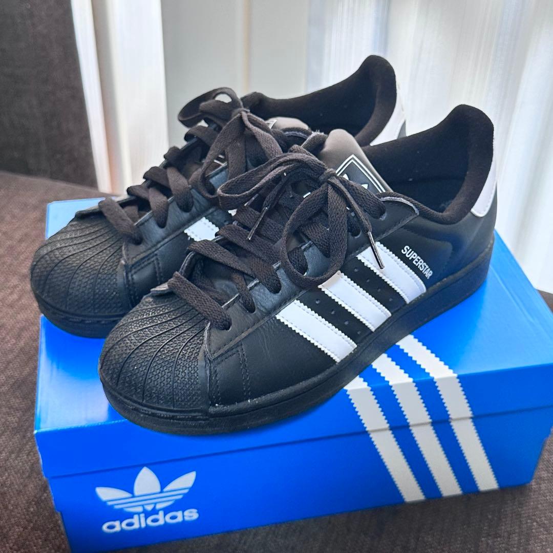 adidas Superstar ブラック/ホワイト　アディダス　スーパースター