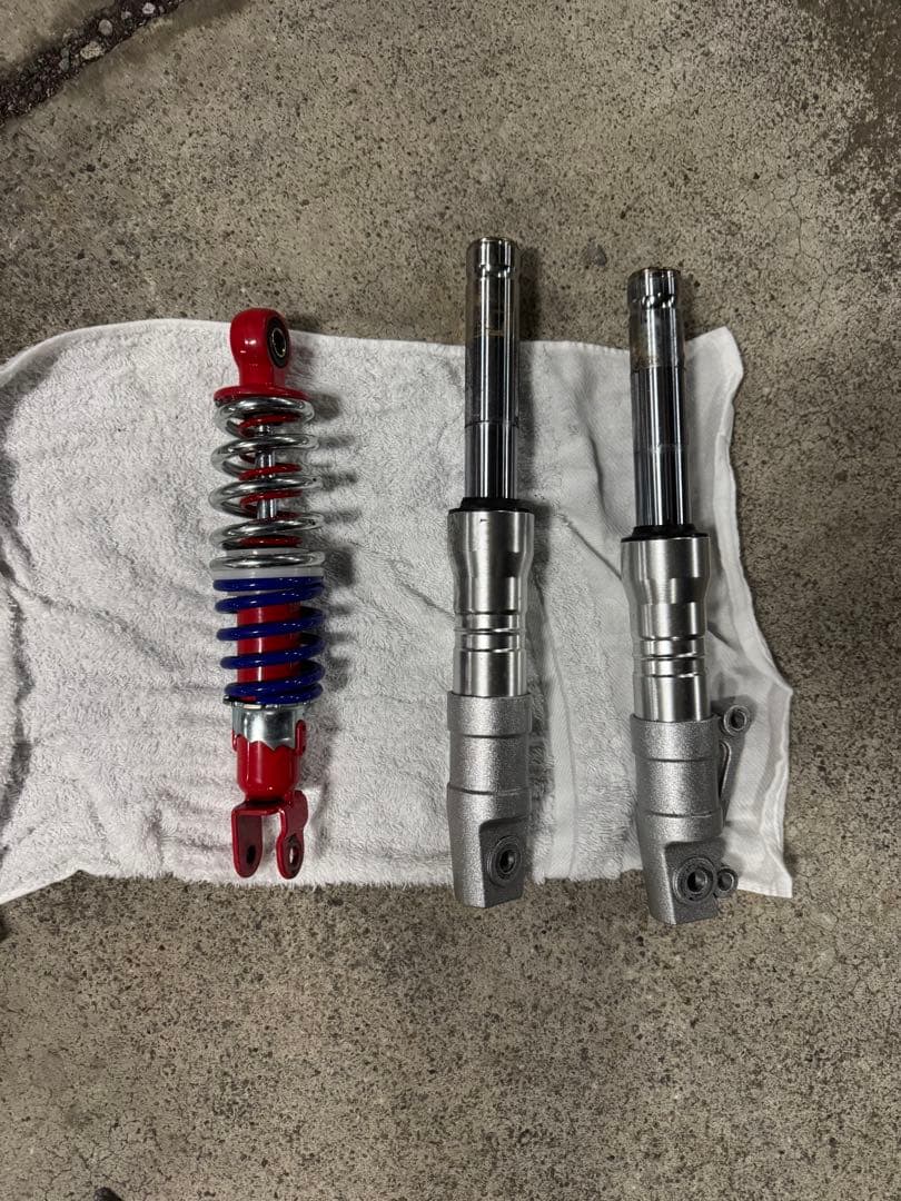 ライブディオzx サスペンション　ローダウン