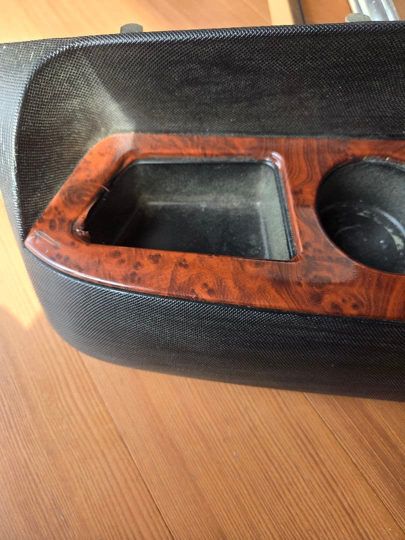 50エスティマ専用　グレイストリム本体のみ