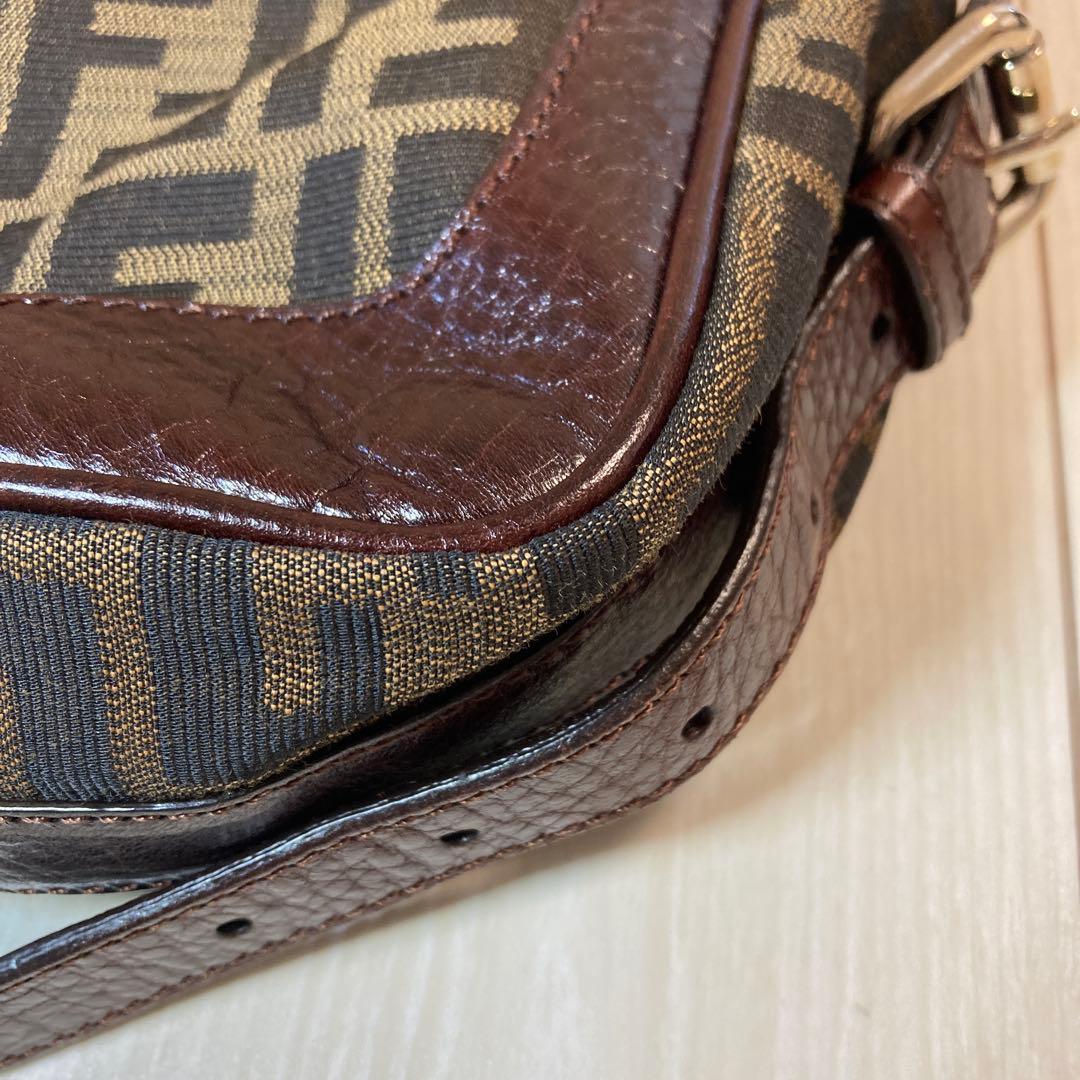 FENDI フェンディ バッグ ズッカ ムートン ショルダー 斜め掛け2WAY