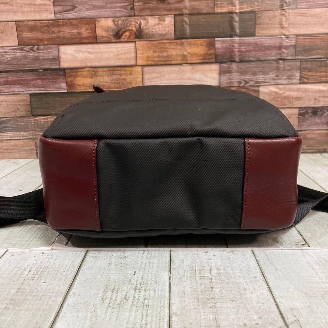 ✨極美品✨　タケオキクチ　現行品　B4可　PC収納　バックパック　ブラック　黒