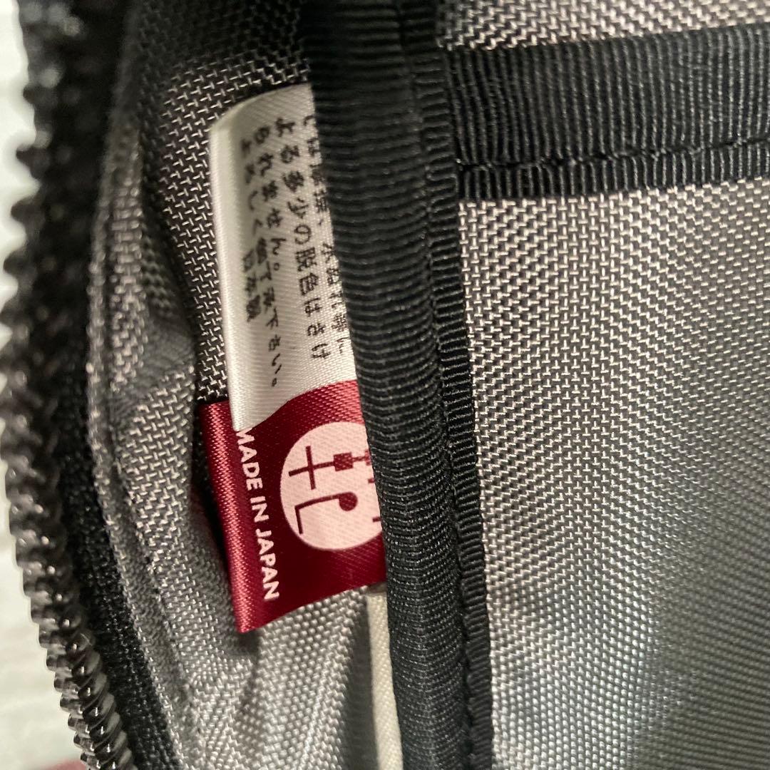 ✨極美品✨　タケオキクチ　現行品　B4可　PC収納　バックパック　ブラック　黒