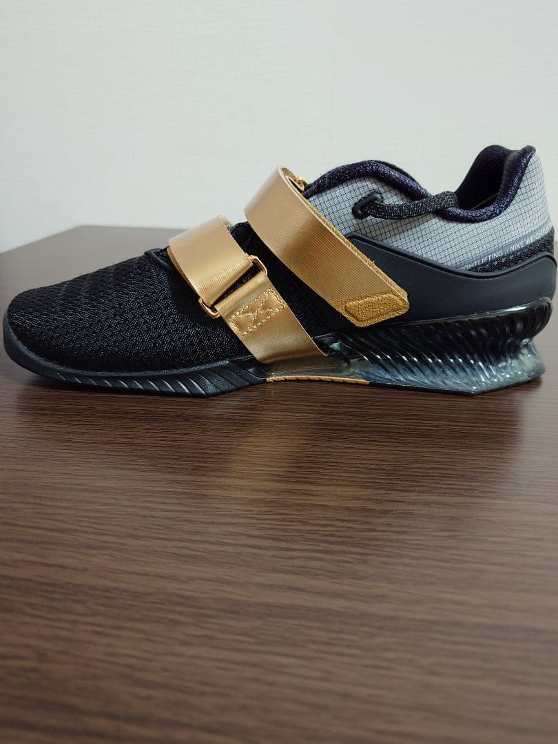 ツーちゃめためた 新品 NiKe Romaleos4 28.5cm