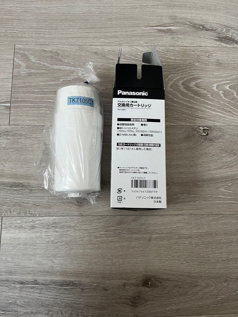 新品未使用　Panasonic 浄水器用カートリッジ　TK7105C1