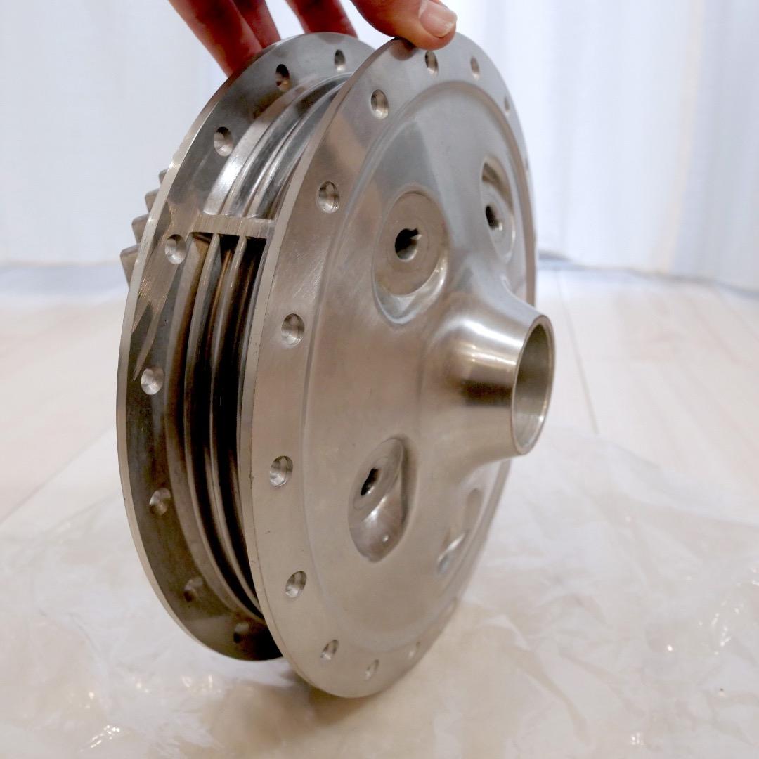 廃盤希少 未使用 SR400 ドラムブレーキ用フロントハブ プレートセット