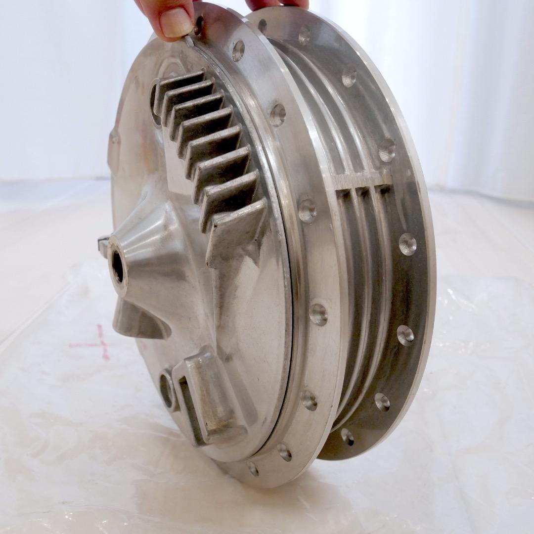 廃盤希少 未使用 SR400 ドラムブレーキ用フロントハブ プレートセット