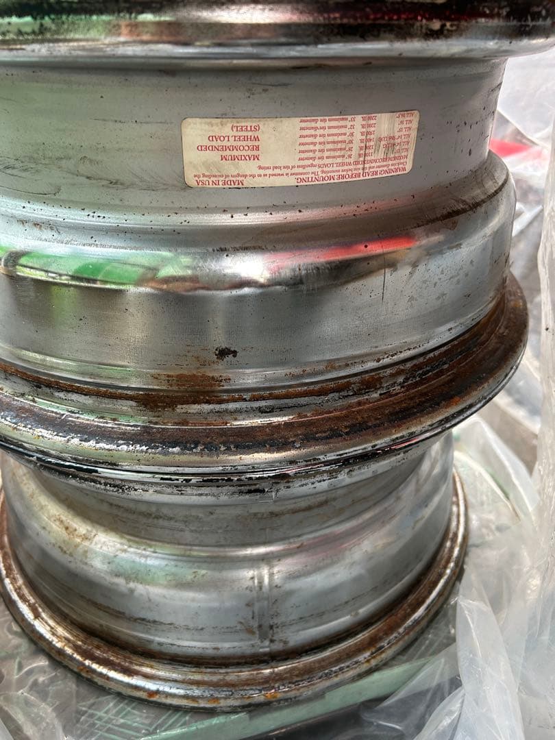 デイトナホイール15インチ　メッキ