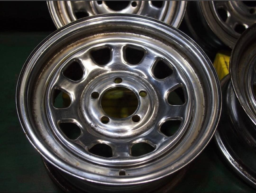 デイトナホイール15インチ　メッキ