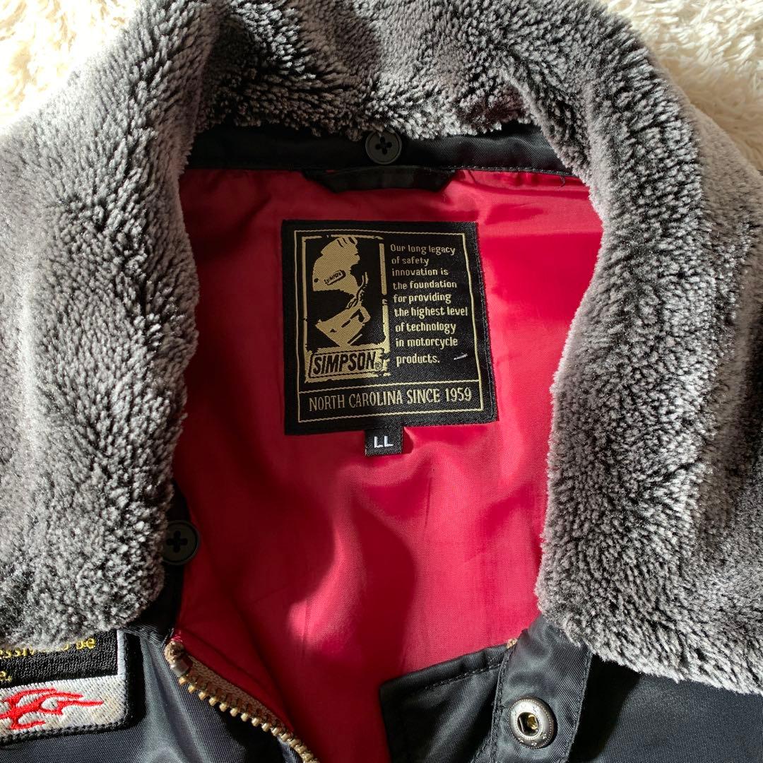 ファー付き襟とパッチが特徴のSIMSONジャケット