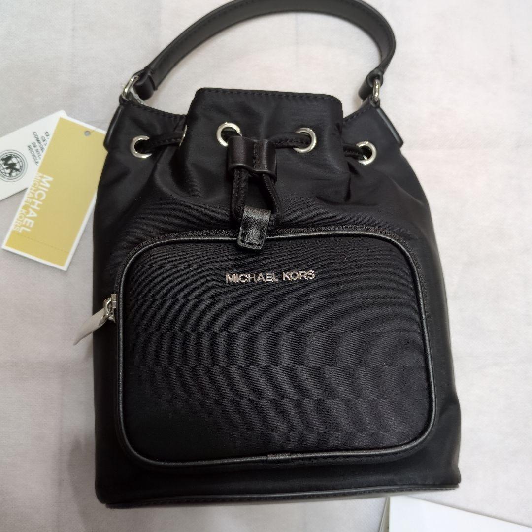 【新品未使用】マイケルコース巾着バッグショルダーバッグハンドバッグ KHAI