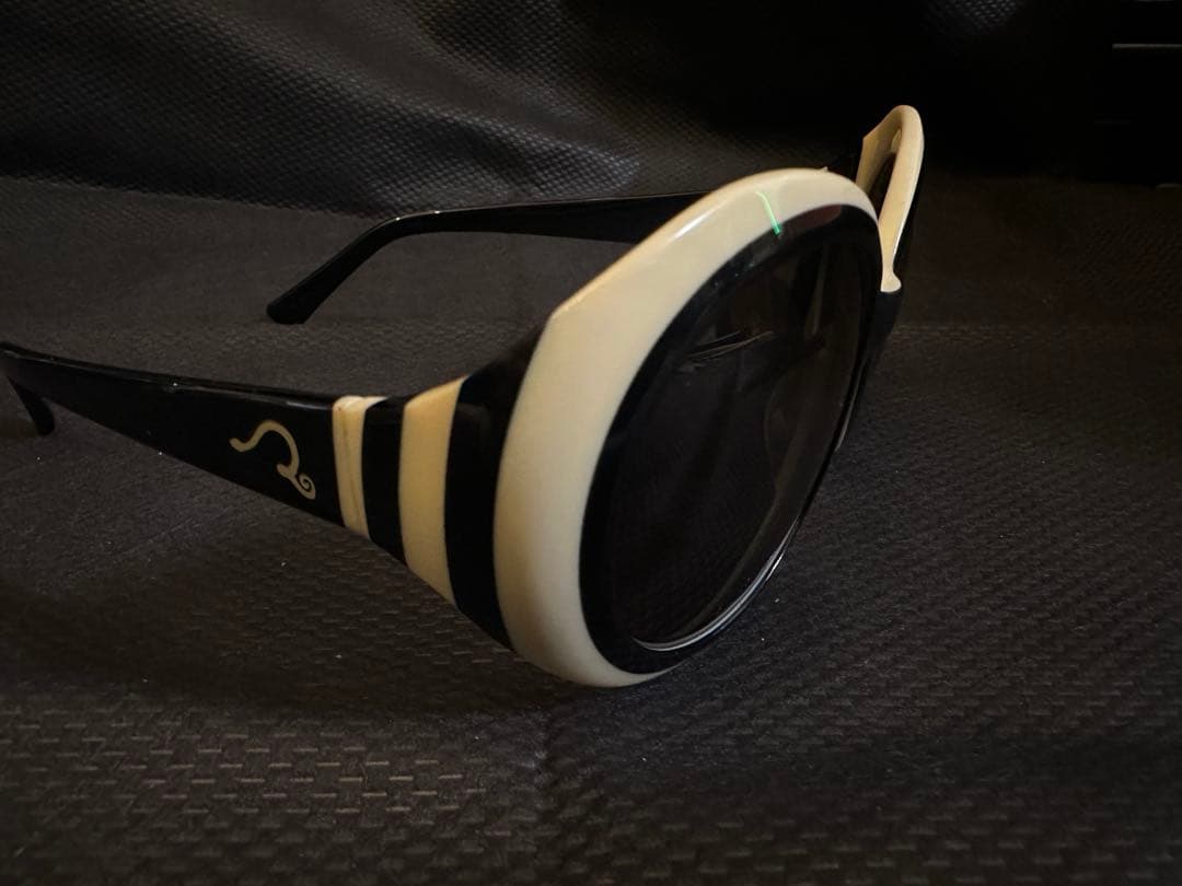 【vamprose】GURUGURU SUNGLASSES