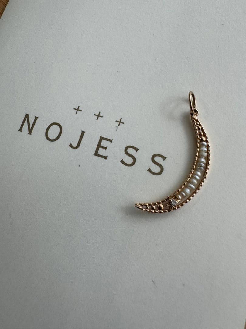 NOJESS ノジェス K10 月モチーフ チャーム