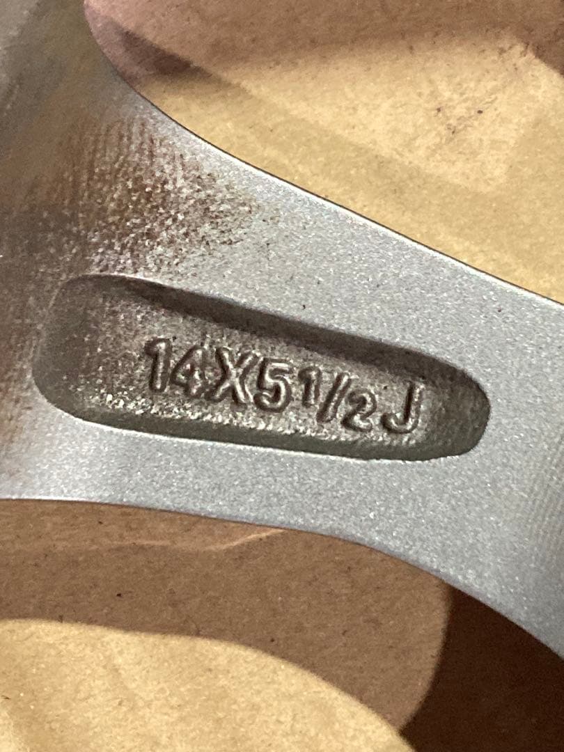 引き取り大歓迎！14インチホイール 4個セット　スイフト、ヤリス、ルーミーなど