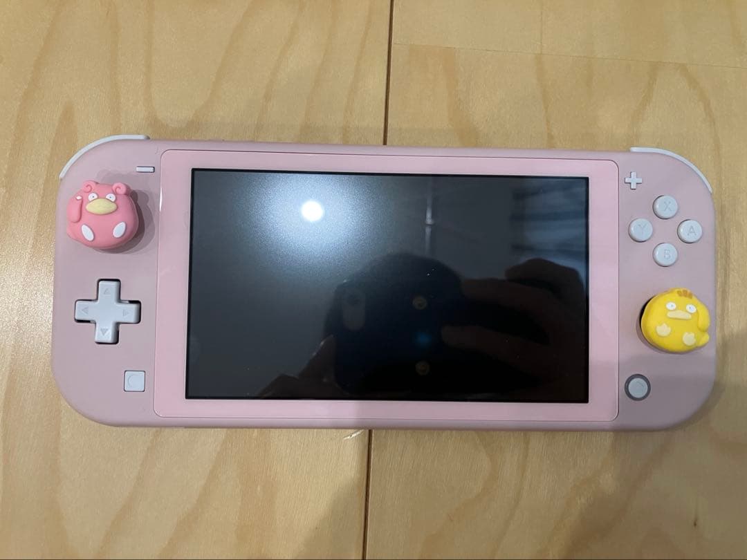 Switch light カスタム　ピンク　ヤドン　コダック　ポケモン　マイメロ