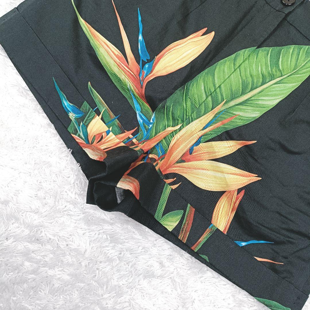ドルチェ&ガッバーナ ショートパンツ 花柄 総柄 ボタニカル 植物 鳥 動物 黒