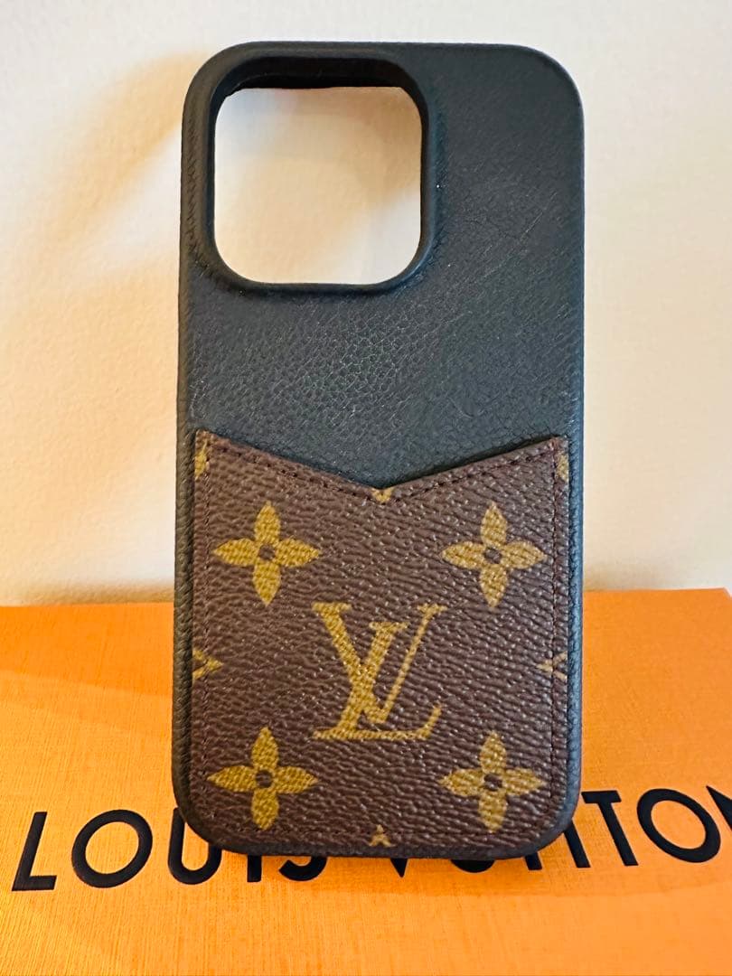 LOUIS VUITTON iPhone15pro ケースモノグラム