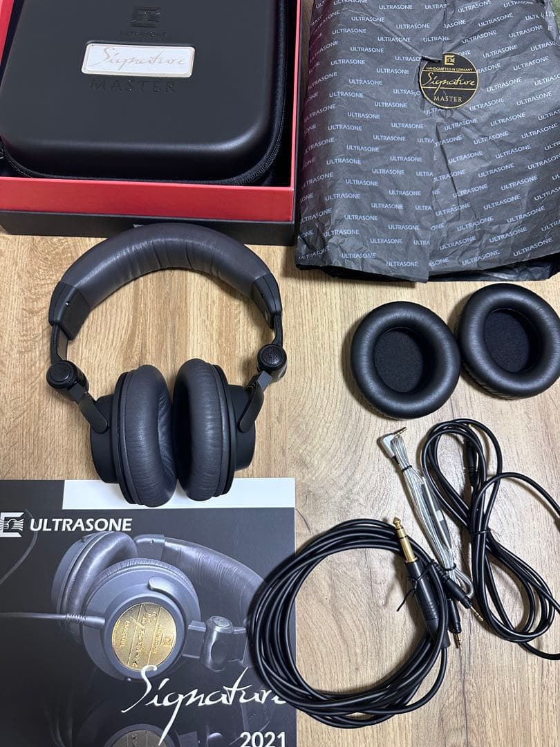 レア初代Ultrasone Signature Master 新品同様品
