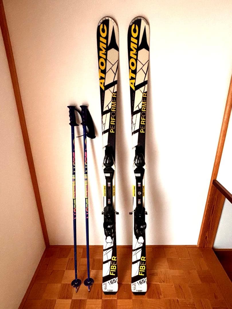 ATOMIC PERFORMER スキー 165cm ポール付き