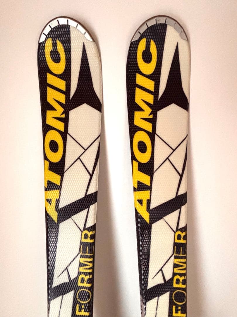 ATOMIC PERFORMER スキー 165cm ポール付き