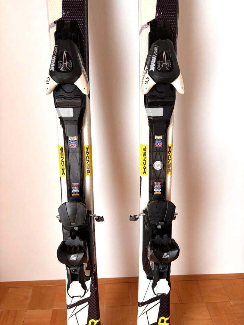 ATOMIC PERFORMER スキー 165cm ポール付き