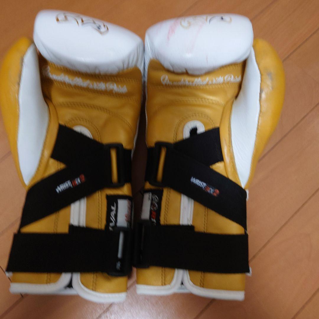 最終価格 RIVAL BAG GLOVE 白＆金 10oz