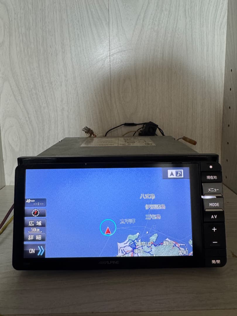 ALPINE カーナビ 700W HDMI