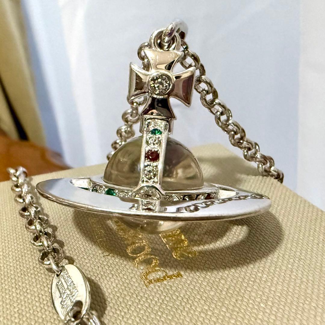 正規美品お箱付 Vivienne Westwoodニュースモールオーブシルバー