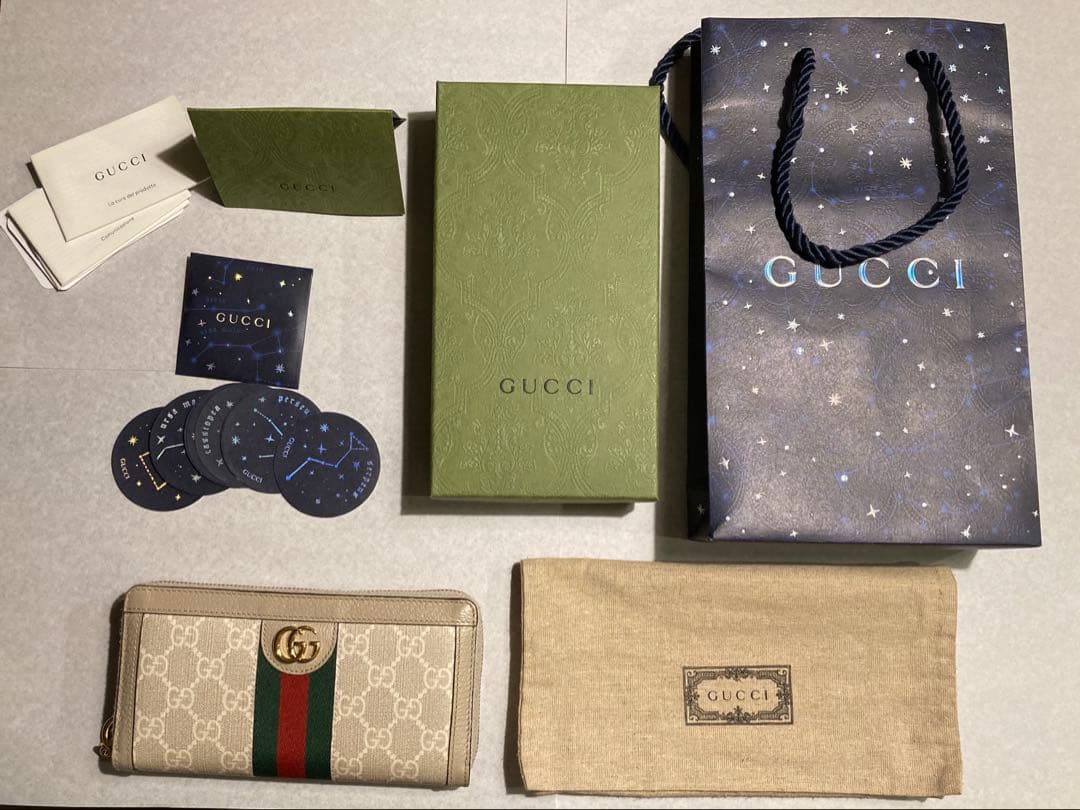 ⭐︎HaRu⭐︎ GUCCI GGパターン 長財布 ベージュ