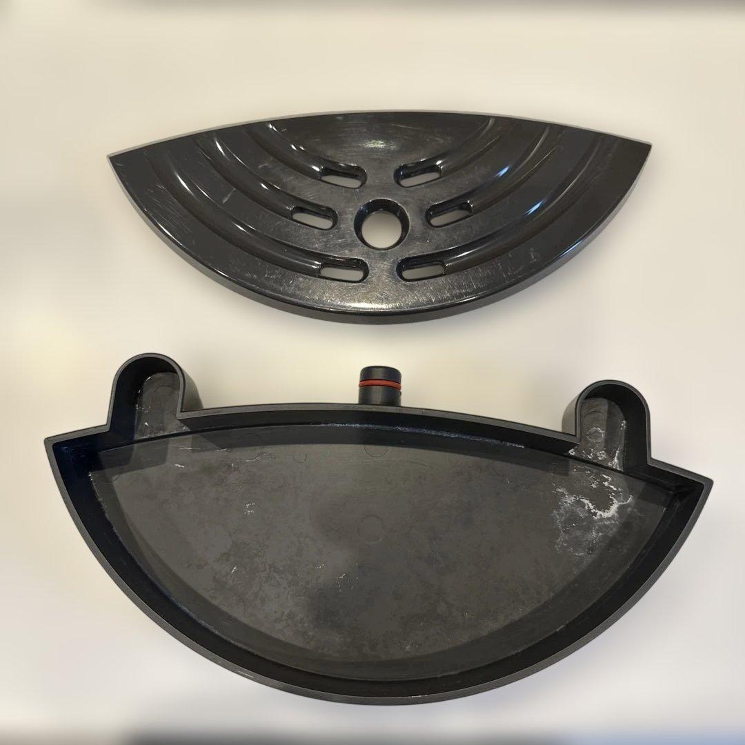 every frecious mini ウォーターサーバー　カートリッジ3つ付き