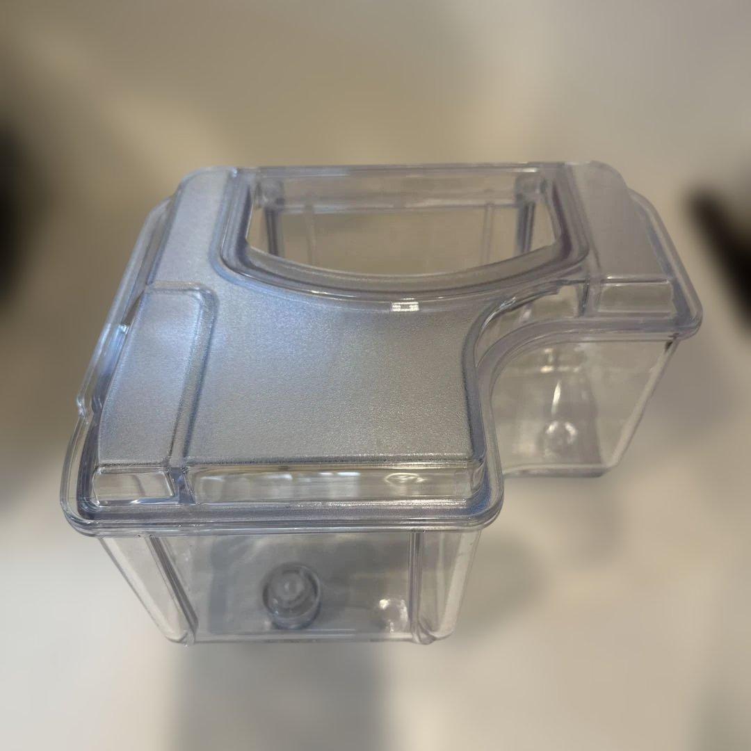 every frecious mini ウォーターサーバー　カートリッジ3つ付き