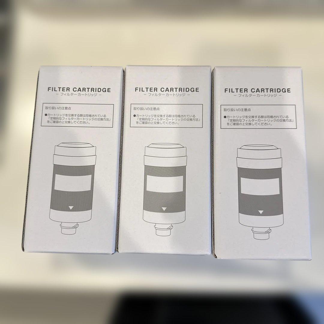 every frecious mini ウォーターサーバー　カートリッジ3つ付き