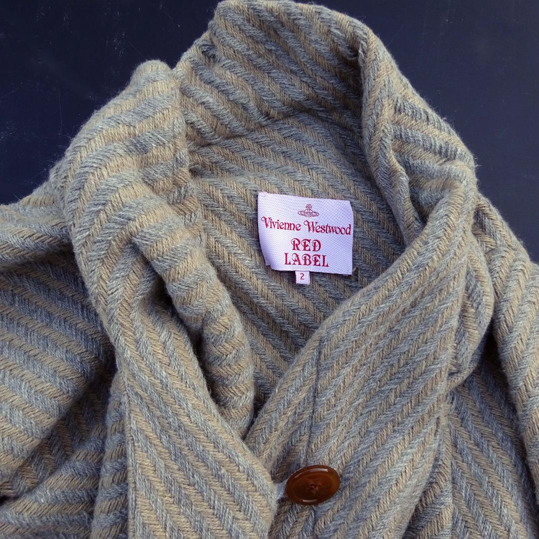 ア*キ様 希少ヴィヴィアンウエストウッドRED 変形アシンメトリーコート2アング