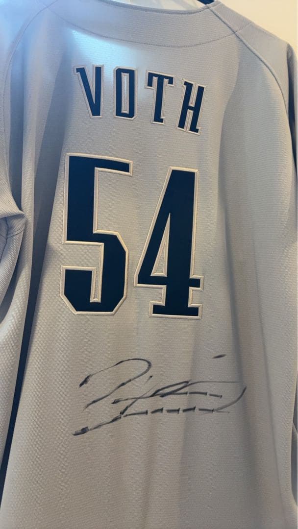 オースティンボス　サイン入りユニフォーム