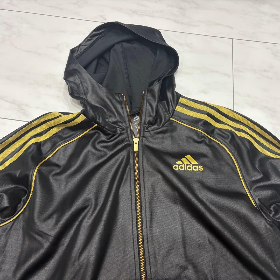 《極美品》アディダス コーティングジャージ セットアップ ゴールド × ブラック