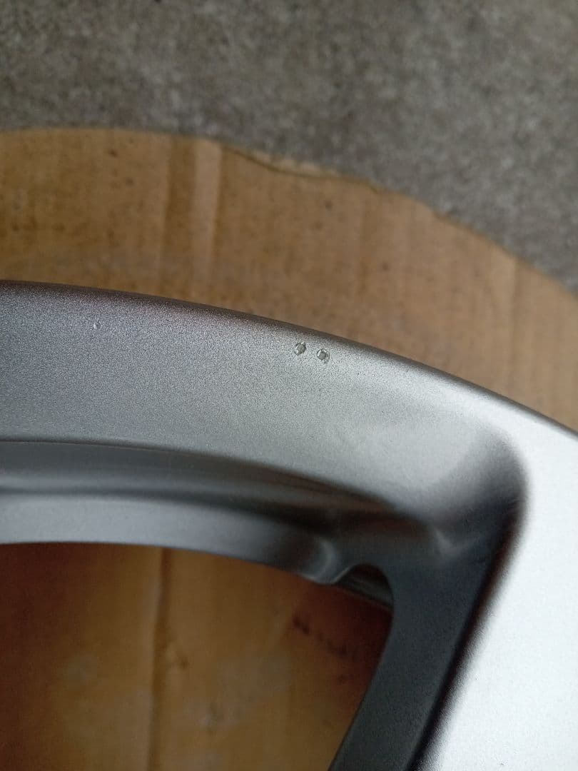 ダイハツ純正１４インチホイール