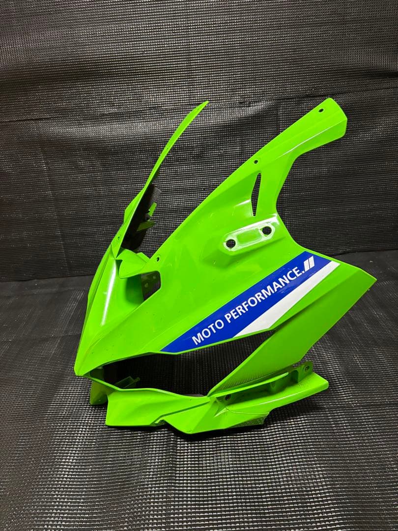Kawasaki Ninja ZX-25R 純正アッパーカウル
