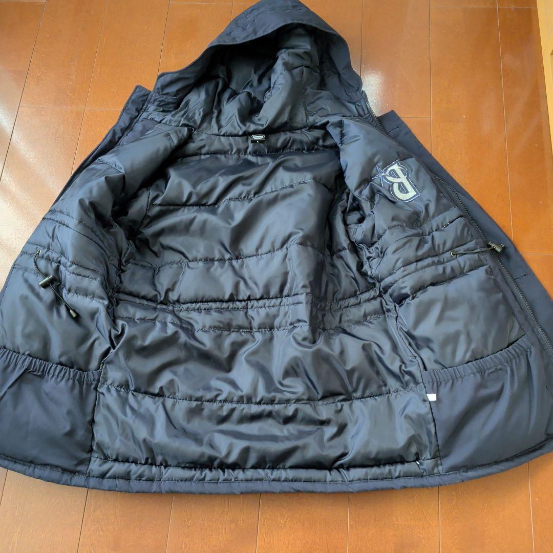 Bロゴ フード付き黒コート 横浜ベイスターズ