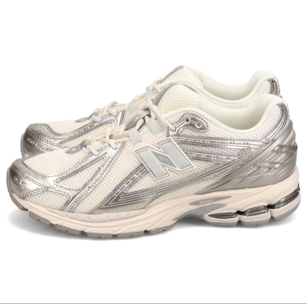 【新品未使用】New Balance1906R ゴールド スニーカー23.5