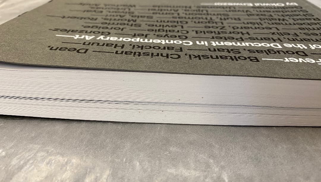 洋書希少）Archive Fever（展覧会図録）、2008年。