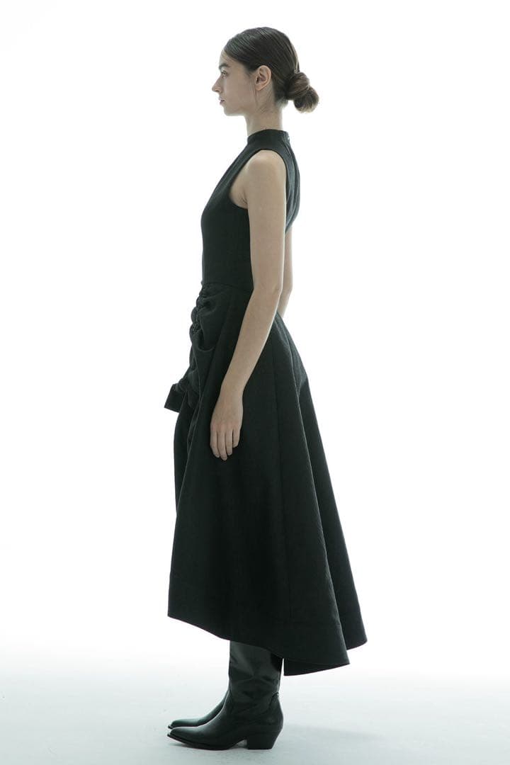 ワンピース THEREDTHREAD V slit long dress fog