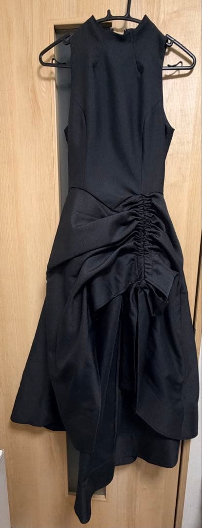 ワンピース THEREDTHREAD V slit long dress fog