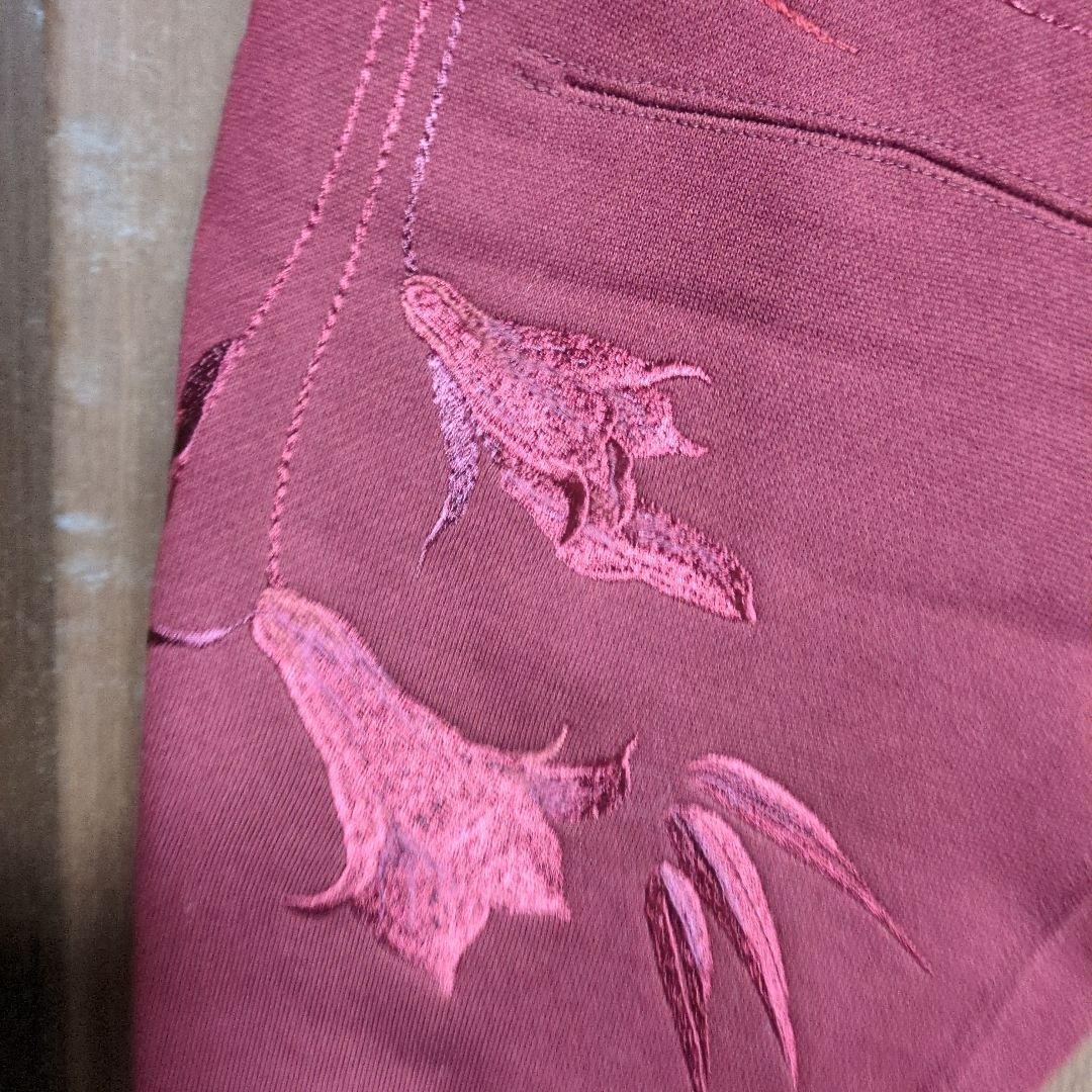 マメクロゴウチ　今季新作！刺繍スウェット