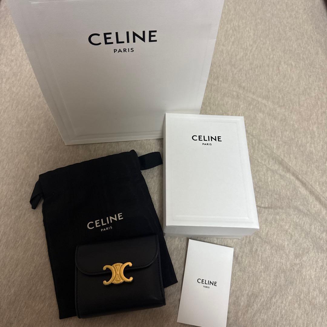 CELINE スモール フラップウォレット トリオンフ ブラック　財布