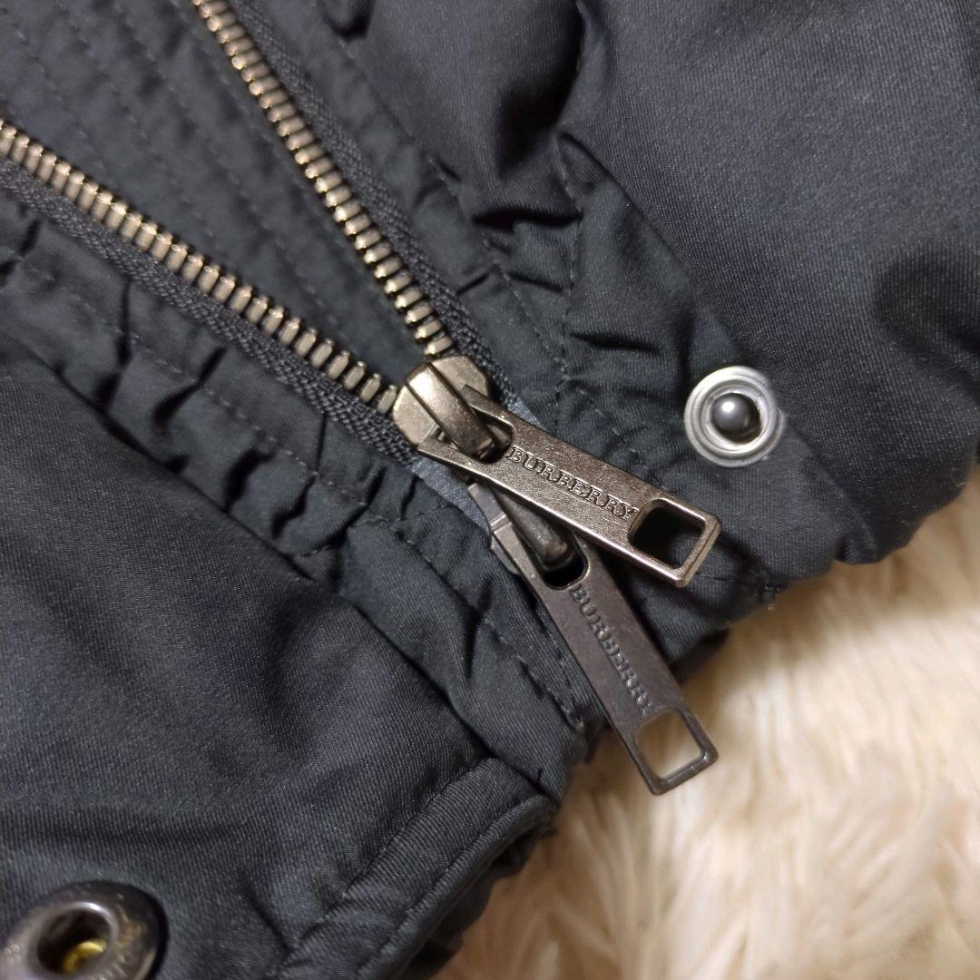 希少美品！BURBERRY LONDON　フードダウンベスト　38　メガチェック