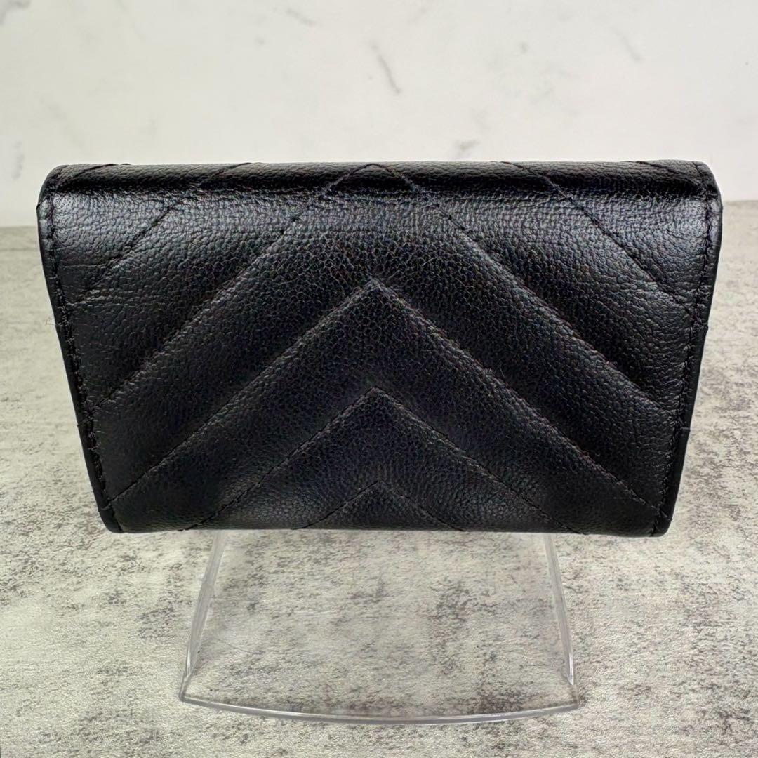 CHANEL Vステッチ　キャビアスキン　ケース　カードケース　財布